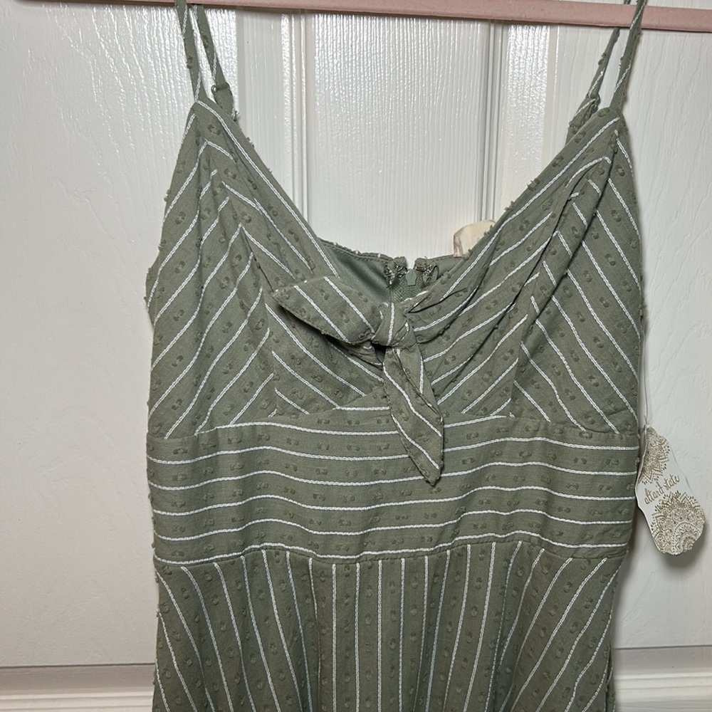 Green Textured Altar’d State Dress - Picture 3 of 7
